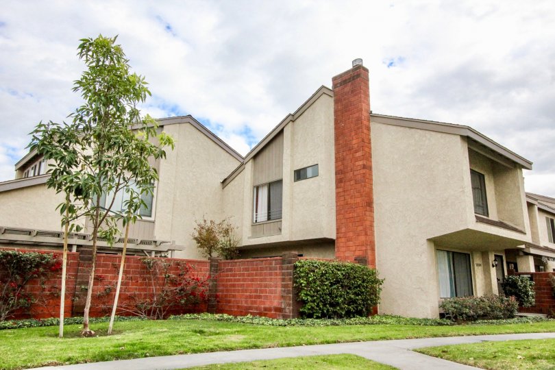 Sherwood Village Condos, Lofts & Townhomes For Sale Sherwood Village