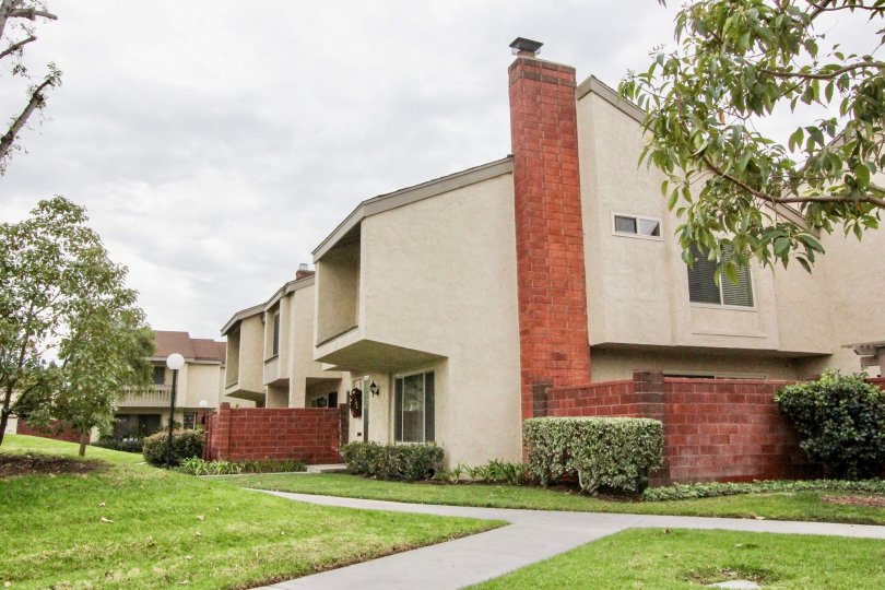 Sherwood Village Condos, Lofts & Townhomes For Sale Sherwood Village