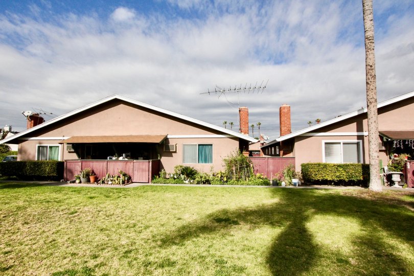 Wilshire Westmont Condos, Lofts & Townhomes For Sale Wilshire