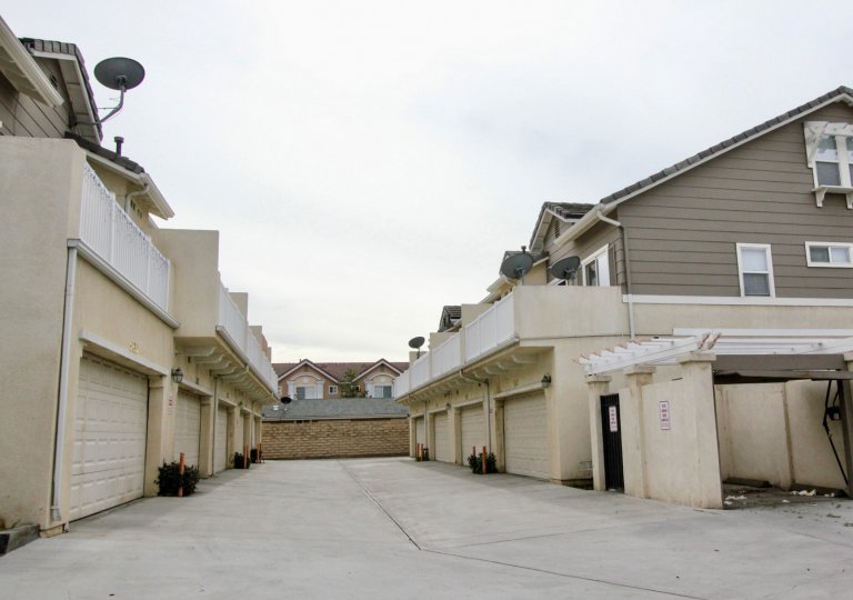 Trellis Lane Condos, Lofts & Townhomes For Sale Trellis Lane Real