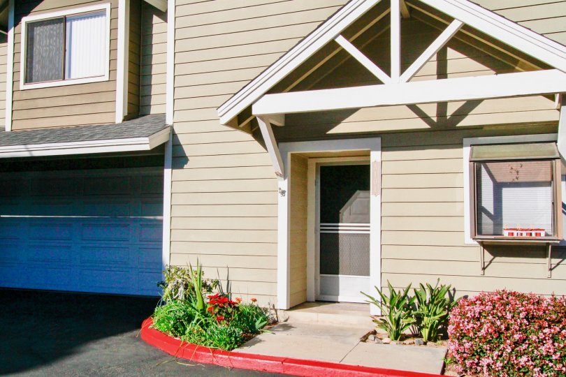 Quiet Bay Townhomes Condos, Lofts & Townhomes For Sale Quiet Bay Townhomes Real Estate Quiet