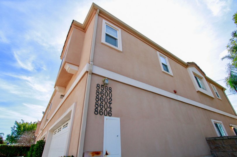 Belmont Grace Condos, Lofts & Townhomes For Sale Belmont Grace Real