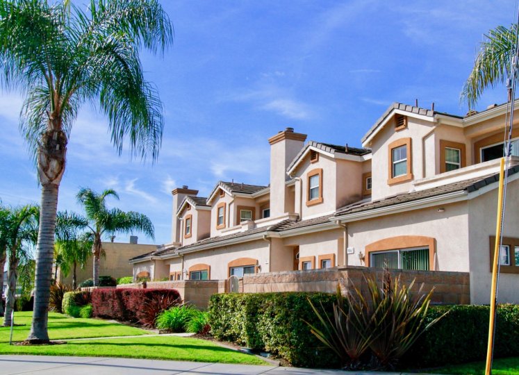 Glen Condos, Lofts & Townhomes For Sale Glen Real