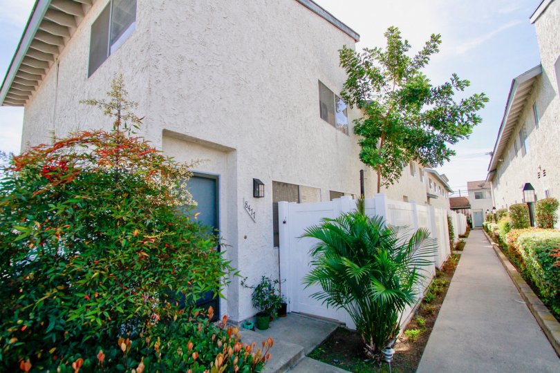 Crescent Meadows Condos, Lofts & Townhomes For Sale Crescent Meadows