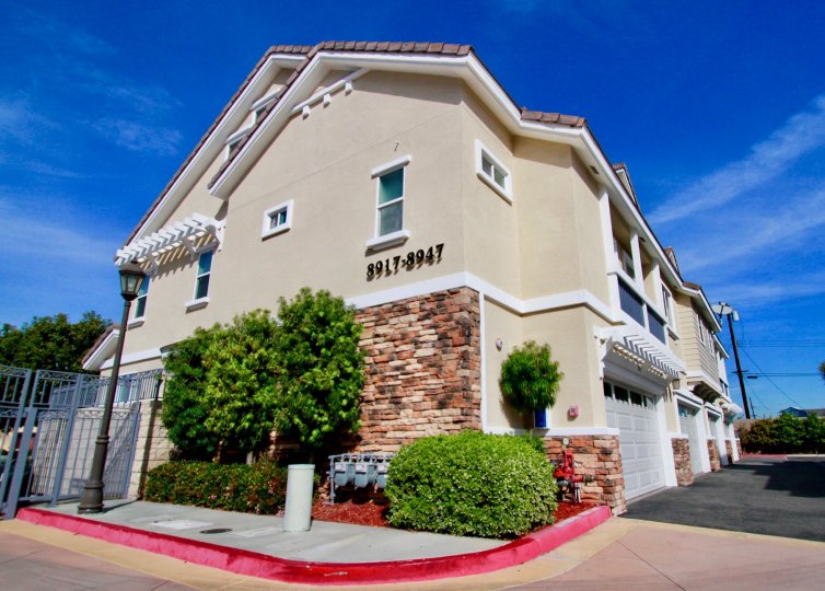 Lincoln Square Condos, Lofts & Townhomes For Sale Lincoln Square Real