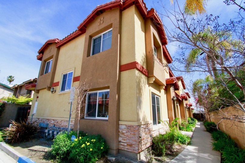 Lourdes Court Condos, Lofts & Townhomes For Sale Lourdes Court Real