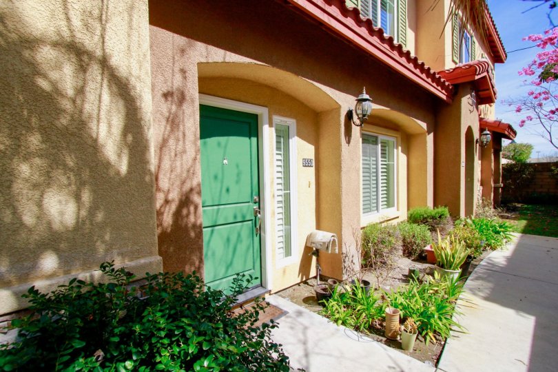 Lourdes Court Condos, Lofts & Townhomes For Sale Lourdes Court Real