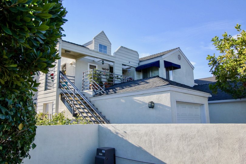 Lantern Hill Condos, Lofts & Townhomes For Sale Lantern Hill Real