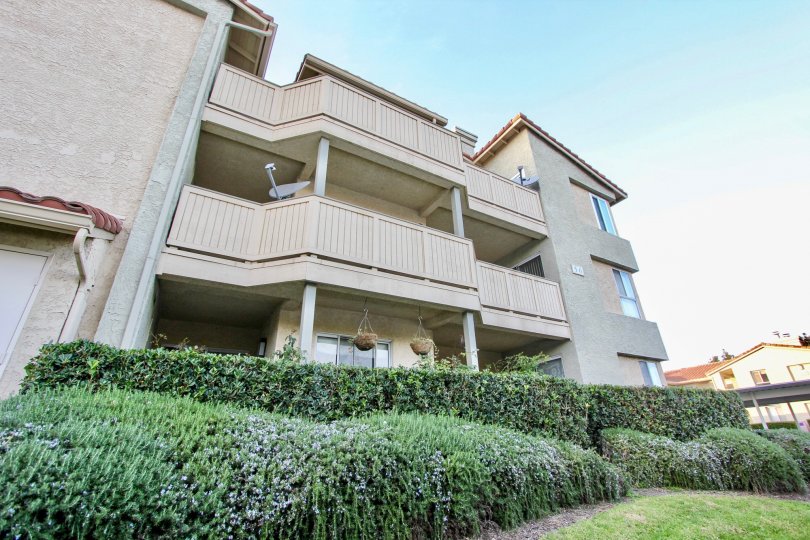 Ritz Pointe Condos, Lofts & Townhomes For Sale Ritz Pointe Real