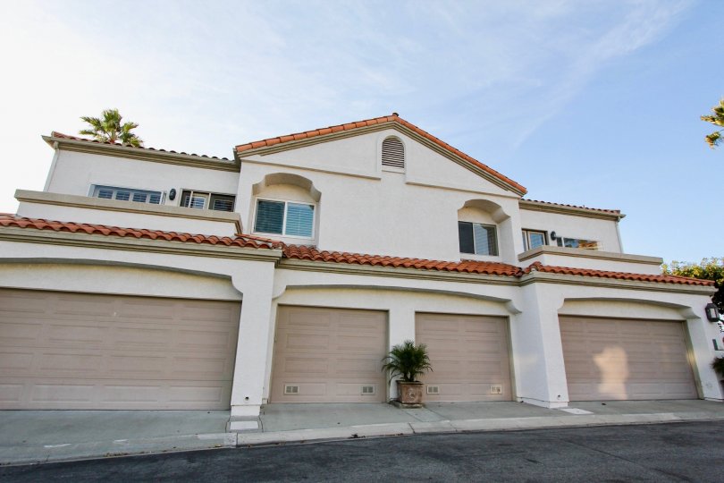 Tennis Villas Condos, Lofts & Townhomes For Sale Tennis Villas Real