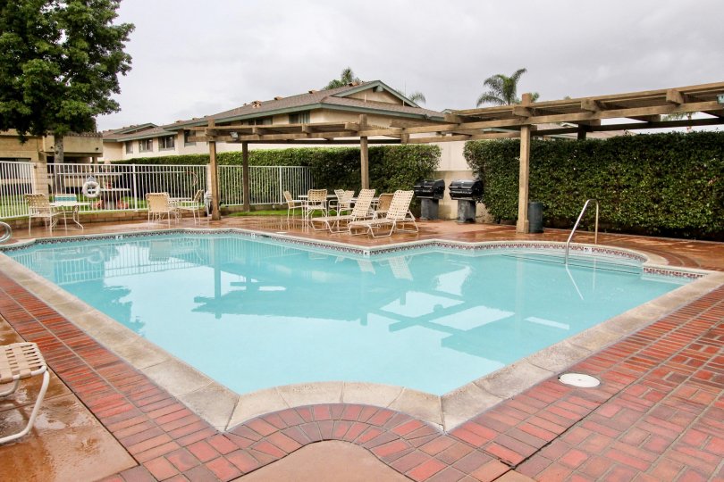 Fountain Crest Condos, Lofts & Townhomes For Sale Fountain Crest Real