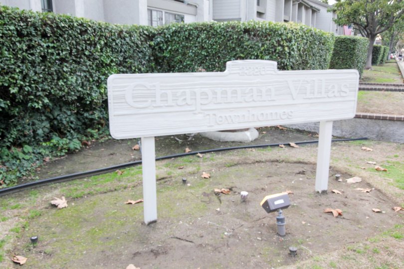 Chapman Villas Condos, Lofts & Townhomes For Sale Chapman Villas Real