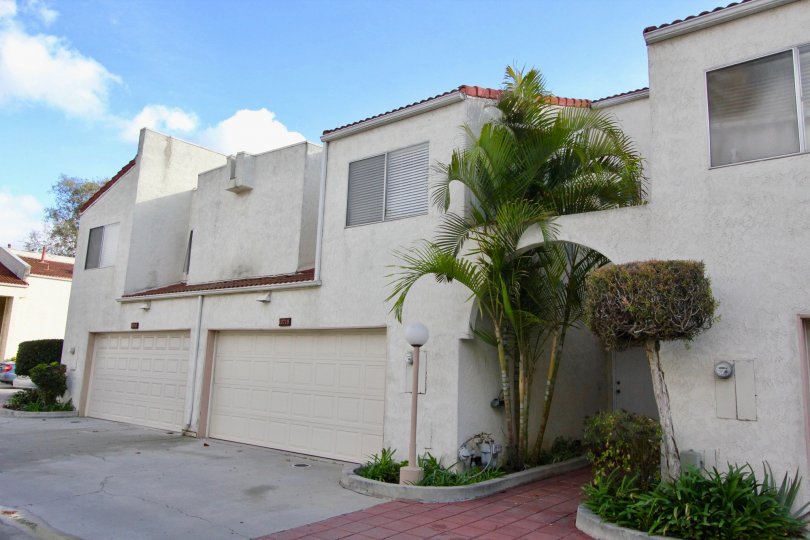 Casa Loma Village Condos, Lofts & Townhomes For Sale Casa Loma