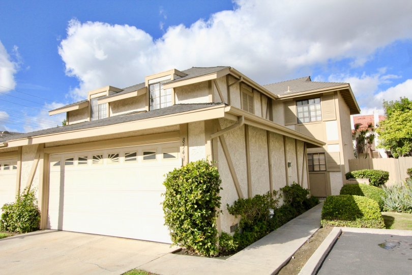 Devonshire Village Condos, Lofts & Townhomes For Sale Devonshire