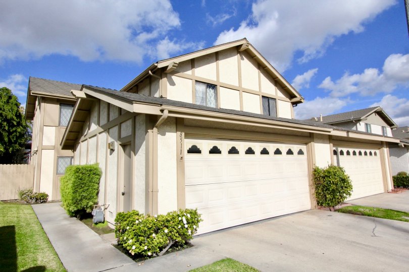 Devonshire Village Condos, Lofts & Townhomes For Sale Devonshire