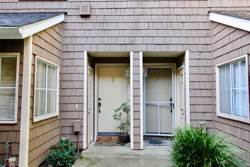 Lake Grove Condos, Lofts & Townhomes For Sale Lake Grove Real Estate