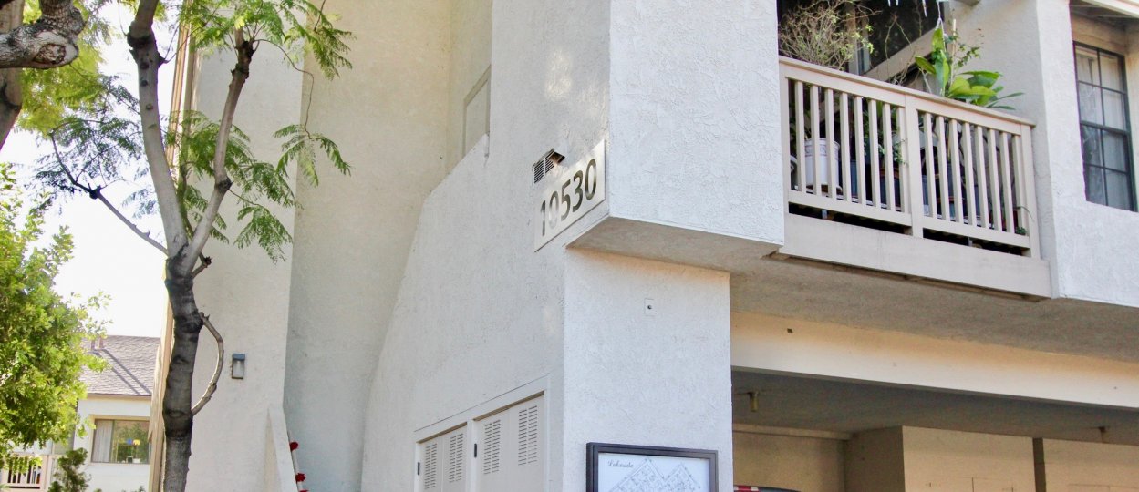 Lakeside Condos, Lofts & Townhomes For Sale Lakeside Real Estate