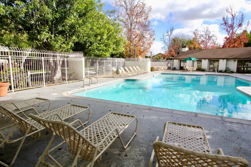 Meadow Brook Village Condos, Lofts & Townhomes For Sale Meadow Brook