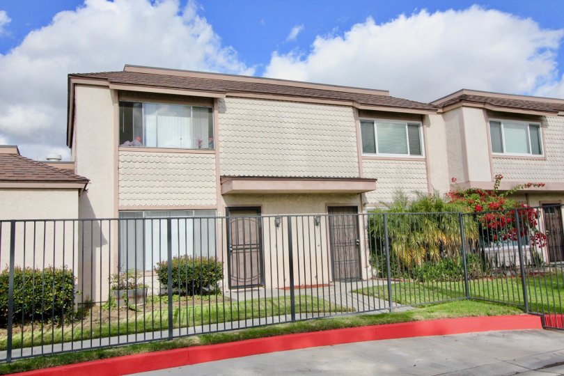 New Brookdale Condos, Lofts & Townhomes For Sale New Brookdale Real