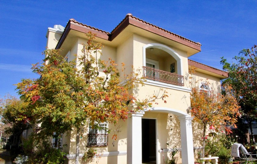 Pine Villas Condos, Lofts & Townhomes For Sale Pine Villas Real