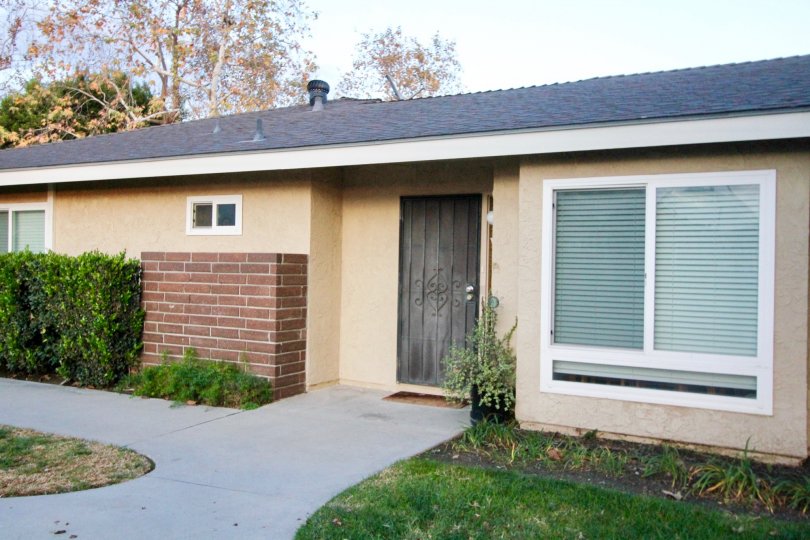 Stonegate Condos, Lofts & Townhomes For Sale Stonegate Real Estate