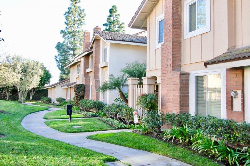 Valley View Park Condos, Lofts & Townhomes For Sale Valley View Park