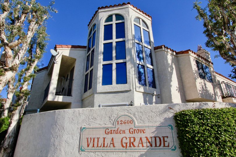 Villa Grande Condos, Lofts & Townhomes For Sale Villa Grande Real