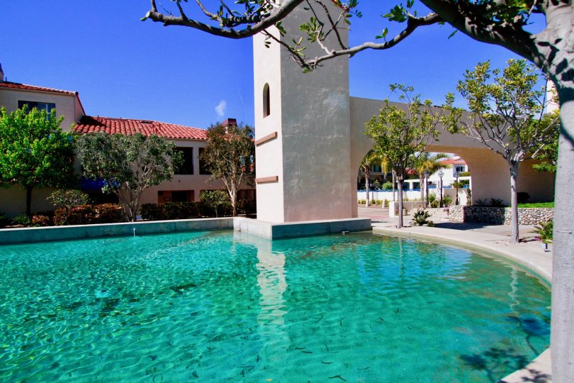 Broadmoor Huntington Harbor Condos, Lofts & Townhomes For ...
