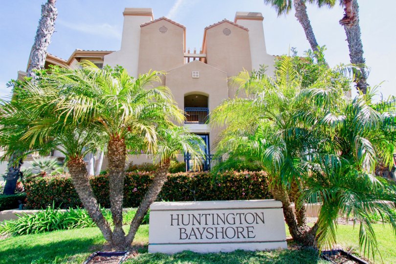 Huntington Bayshore Condos, Lofts & Townhomes For Sale Huntington