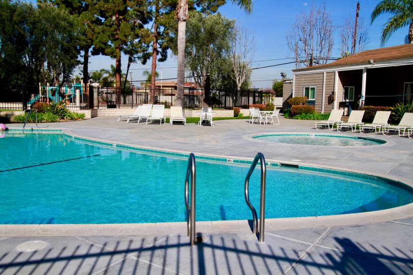 Huntington Continental Condos, Lofts & Townhomes For Sale Huntington