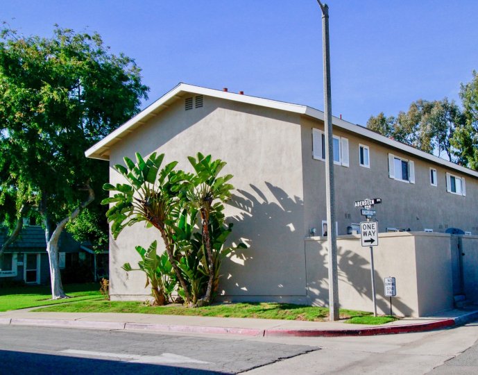 Huntington Continental Condos, Lofts & Townhomes For Sale Huntington