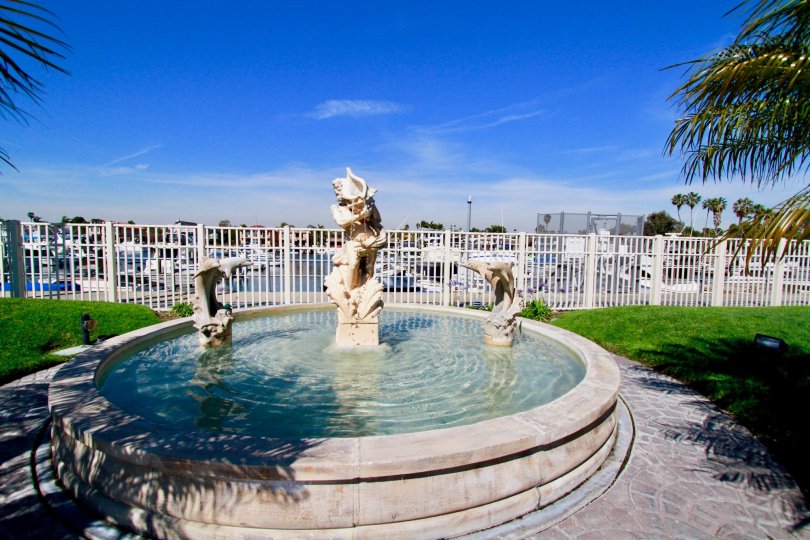 Huntington Harbour Bay Club Condos, Lofts & Townhomes For Sale