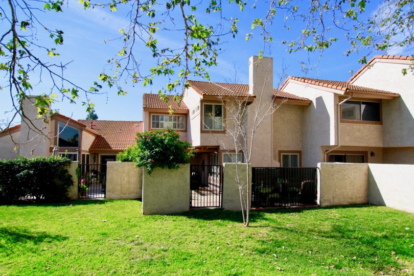 La Cuesta Tennis Club Condos, Lofts & Townhomes For Sale La Cuesta Tennis Club Real Estate