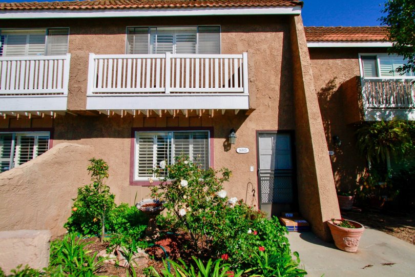 Riviera Huntington Condos, Lofts & Townhomes For Sale Riviera