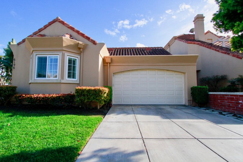 Seacliff on the Greens Condos, Lofts & Townhomes For Sale Seacliff on