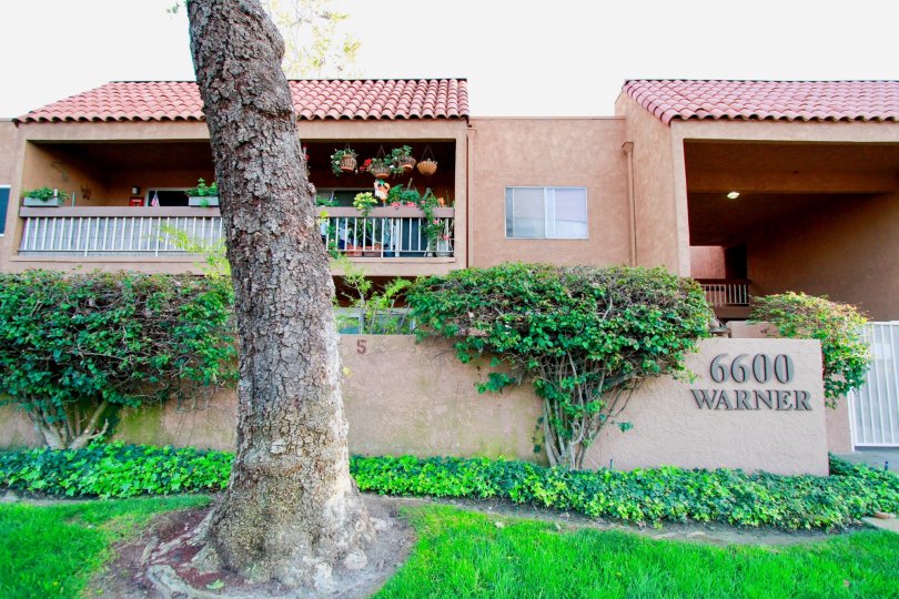 Villa Warner Condos, Lofts & Townhomes For Sale Villa Warner Real