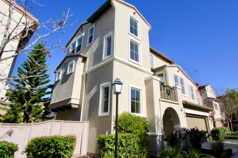 Acacia Condos, Lofts & Townhomes For Sale Acacia Real Estate Acacia