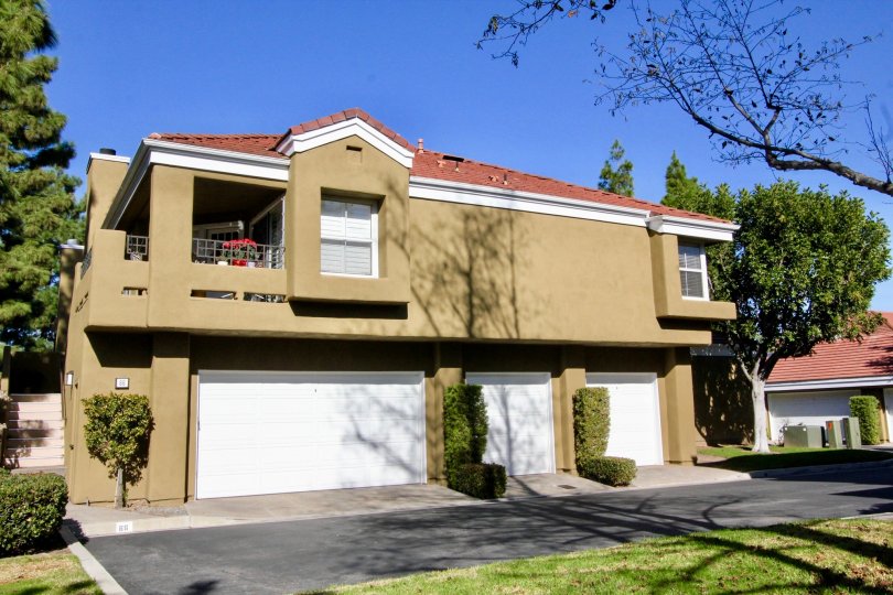 Oxford Court Condos, Lofts & Townhomes For Sale Oxford Court Real