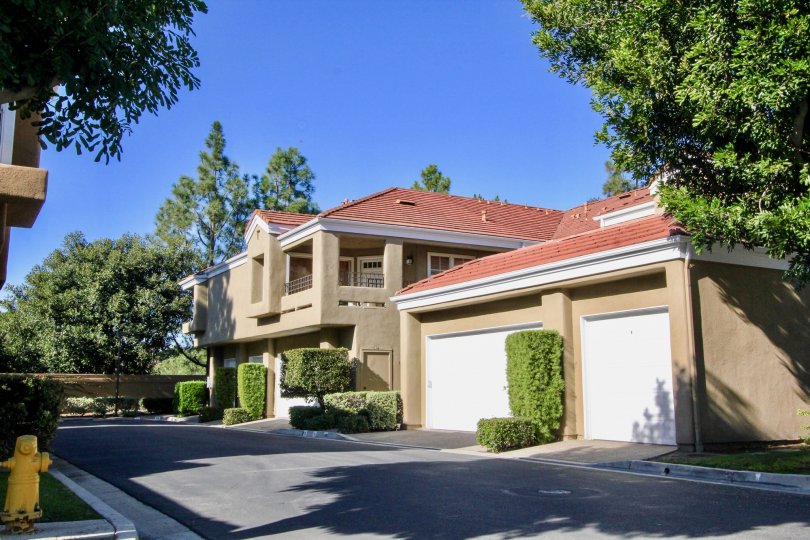 Oxford Court Condos, Lofts & Townhomes For Sale Oxford Court Real