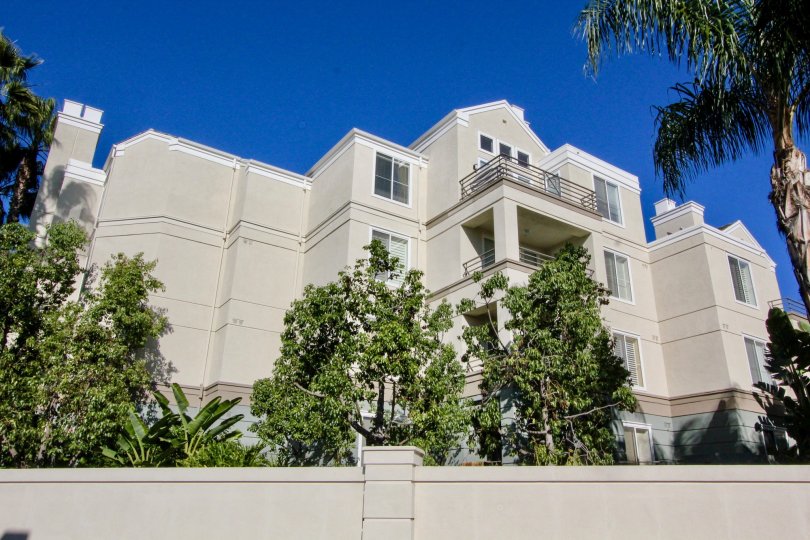 The Metropolitan Condos, Lofts & Townhomes For Sale The Metropolitan Real Estate The