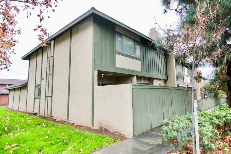 Heritage Village Condos, Lofts & Townhomes For Sale Heritage Village