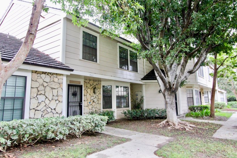 The Gables Condos, Lofts & Townhomes For Sale The Gables Real Estate