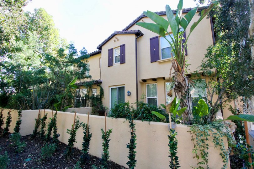 Atherton Glen Condos, Lofts & Townhomes For Sale Atherton Glen Real