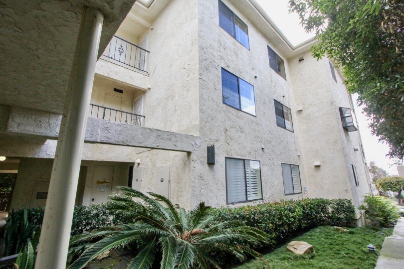 Laguna North Shores Condos, Lofts & Townhomes For Sale Laguna North