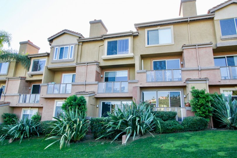 La Vista Condos, Lofts & Townhomes For Sale La Vista Real Estate La