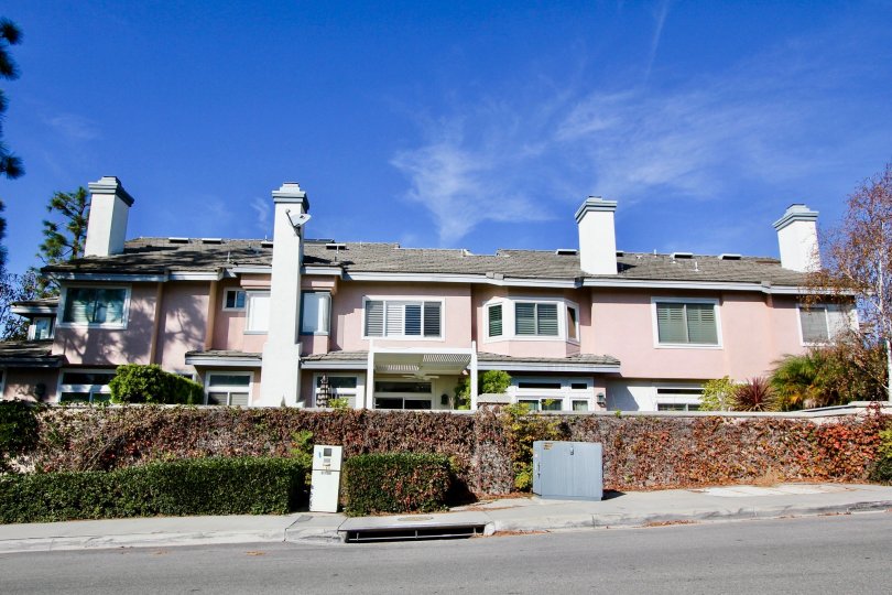 Stoney Pointe Condos, Lofts & Townhomes For Sale Stoney Pointe Real