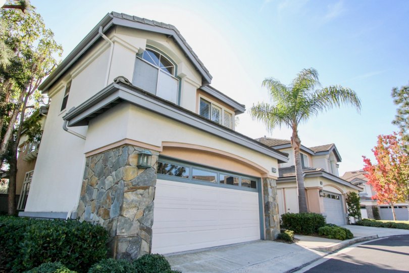 Stoney Pointe Condos, Lofts & Townhomes For Sale Stoney Pointe Real