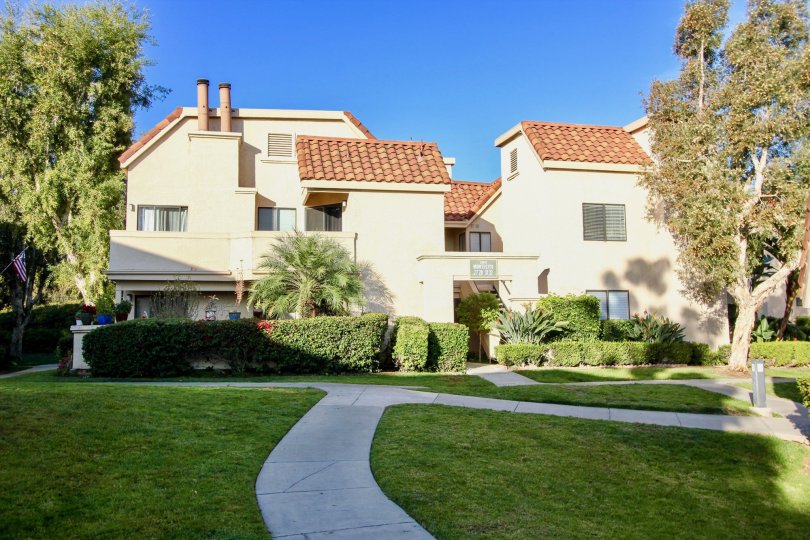 Villa Mira Condos, Lofts & Townhomes For Sale Villa Mira Real Estate