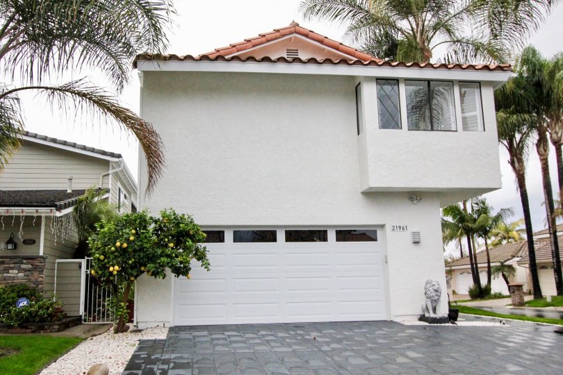 Lake Forest Keys Condos, Lofts & Townhomes For Sale Lake Forest Keys