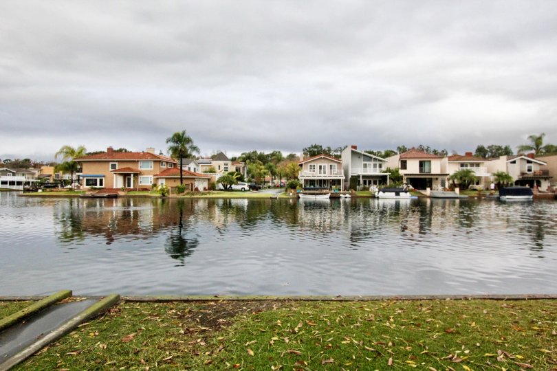 Lake Forest Keys Condos, Lofts & Townhomes For Sale Lake Forest Keys